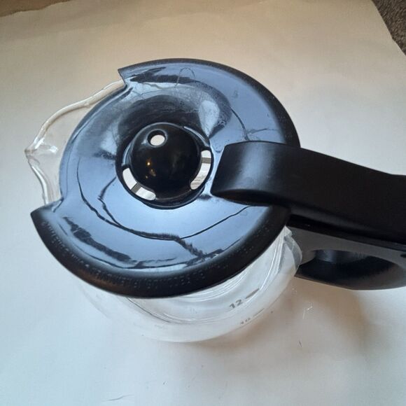 Mr. Coffee 12 Cup Carafe Glass Replacement Decanter Pot Black Handle & Lid! - Picture 4 of 9